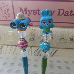 Disney Doorables Set of 2 Beaded Pens Toy Story Lenny Bunny Rabbit Let's Go